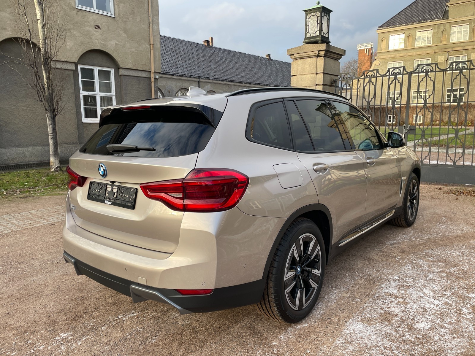 2021 BMW iX3