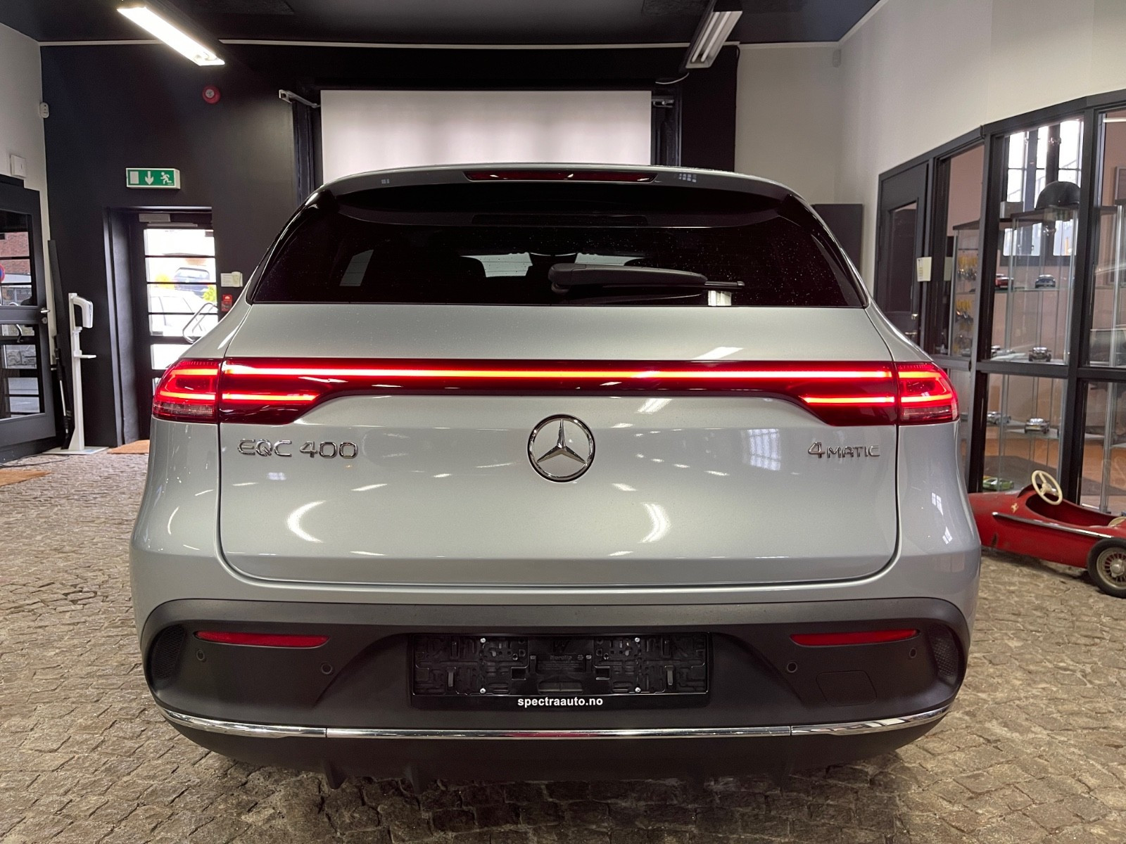 2020 Mercedes-Benz EQC