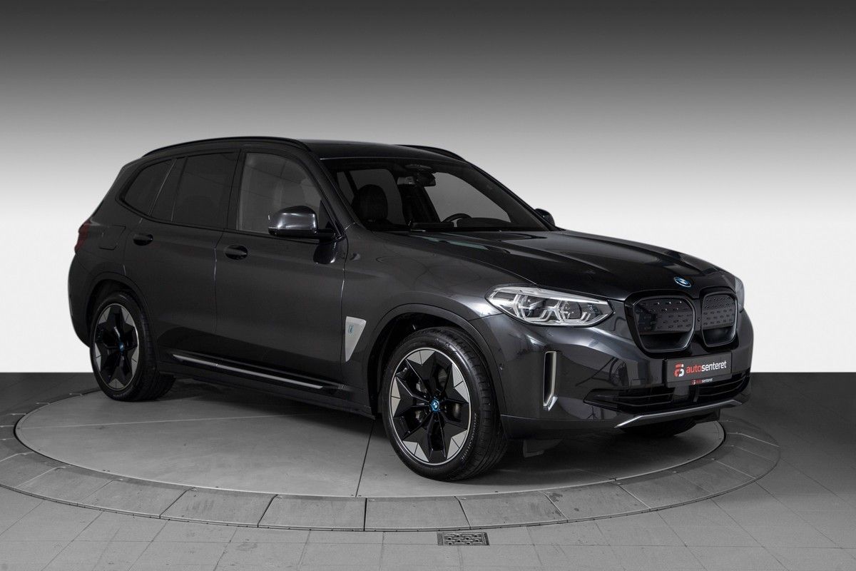 2021 BMW iX3