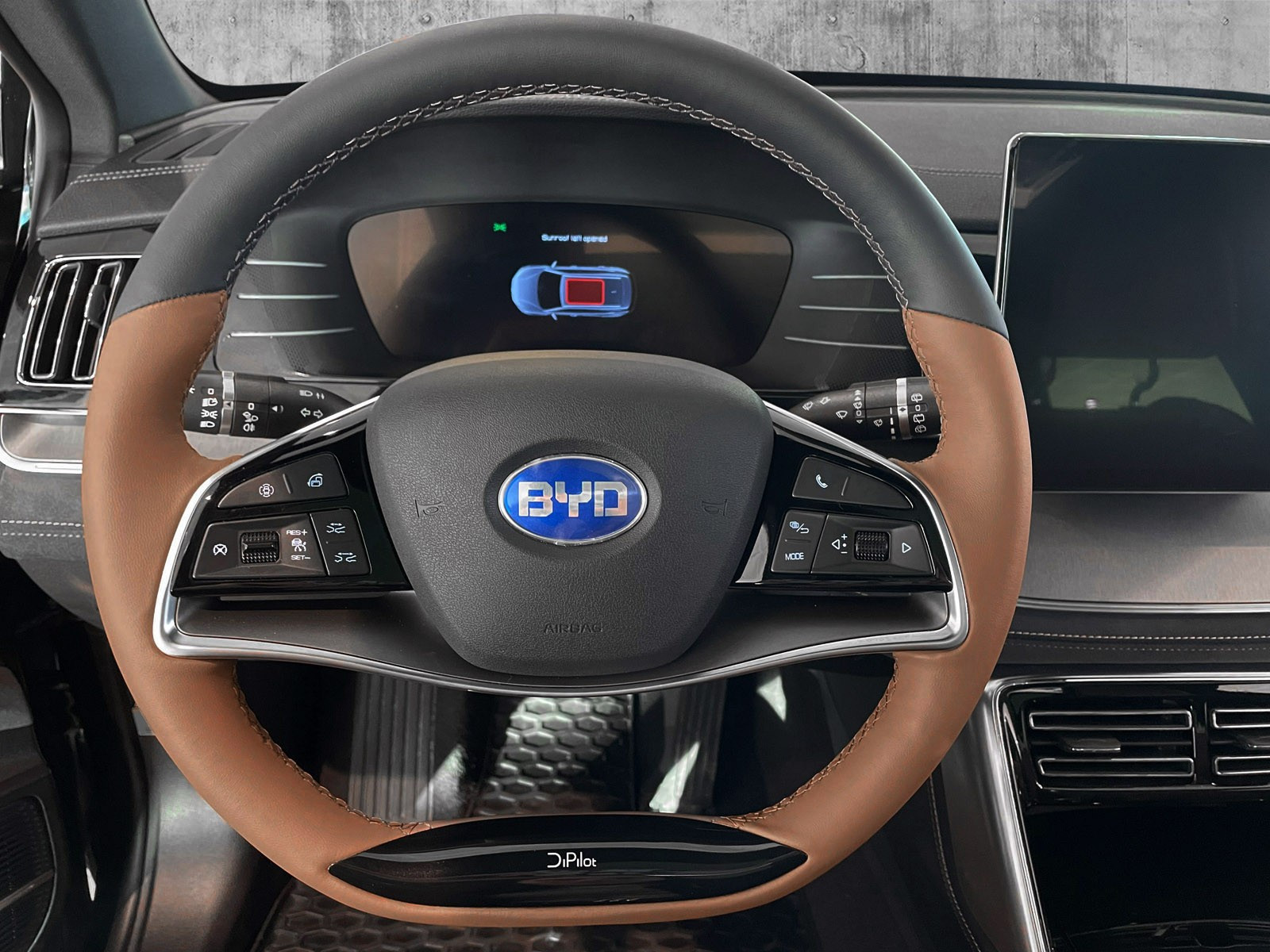 2022 BYD Tang
