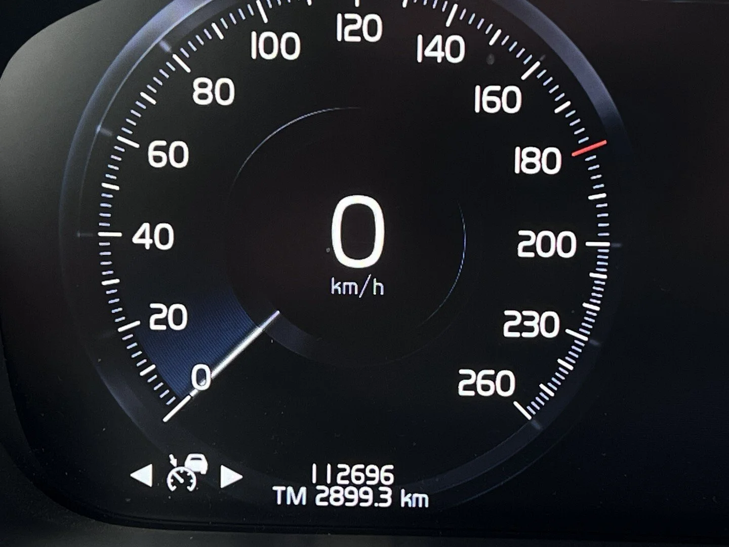 Volvo XC90 B5 - AWD - Hybrid - Automatic - 235 hp - 112.696 km