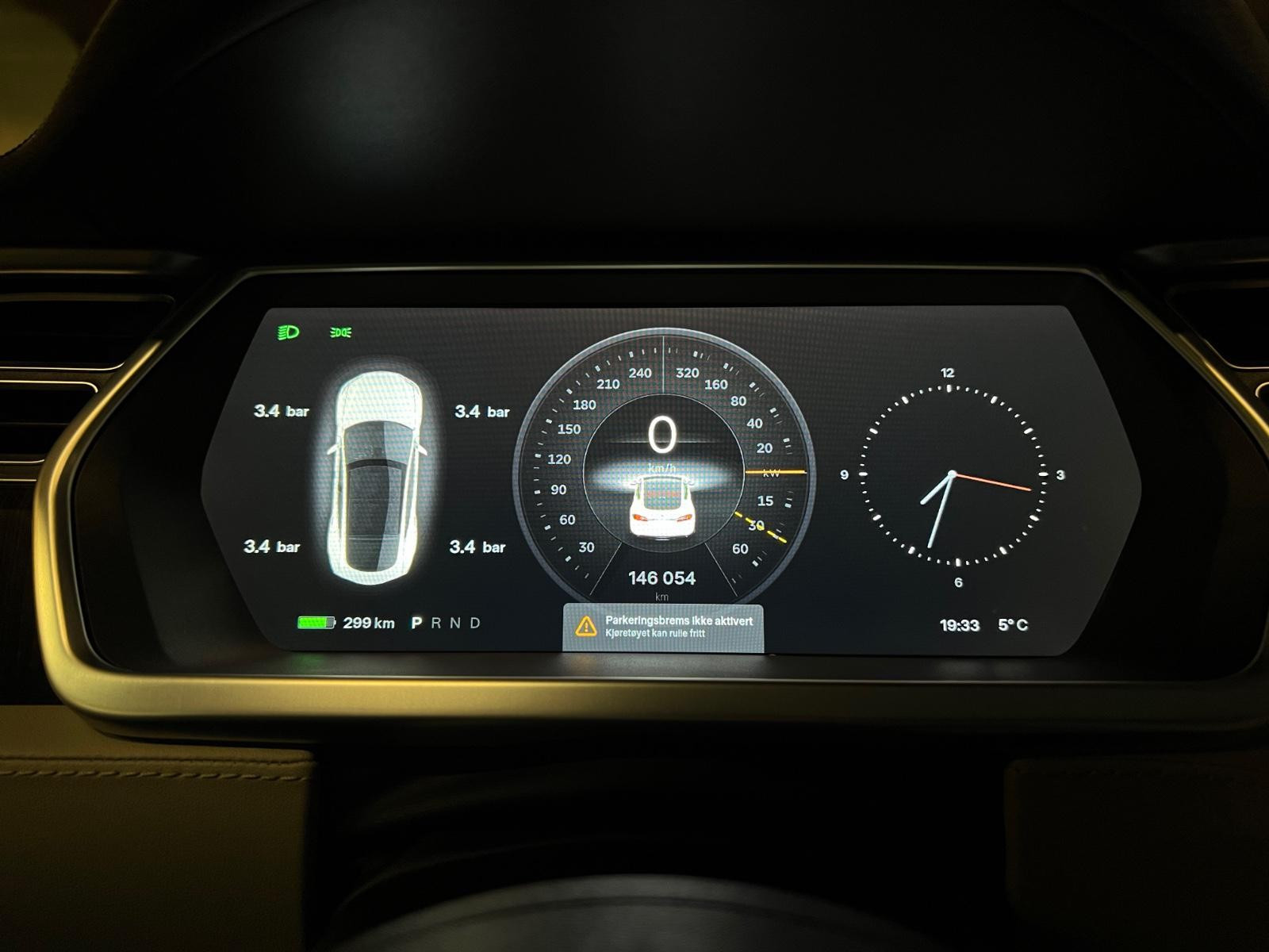 2014 Tesla Model S