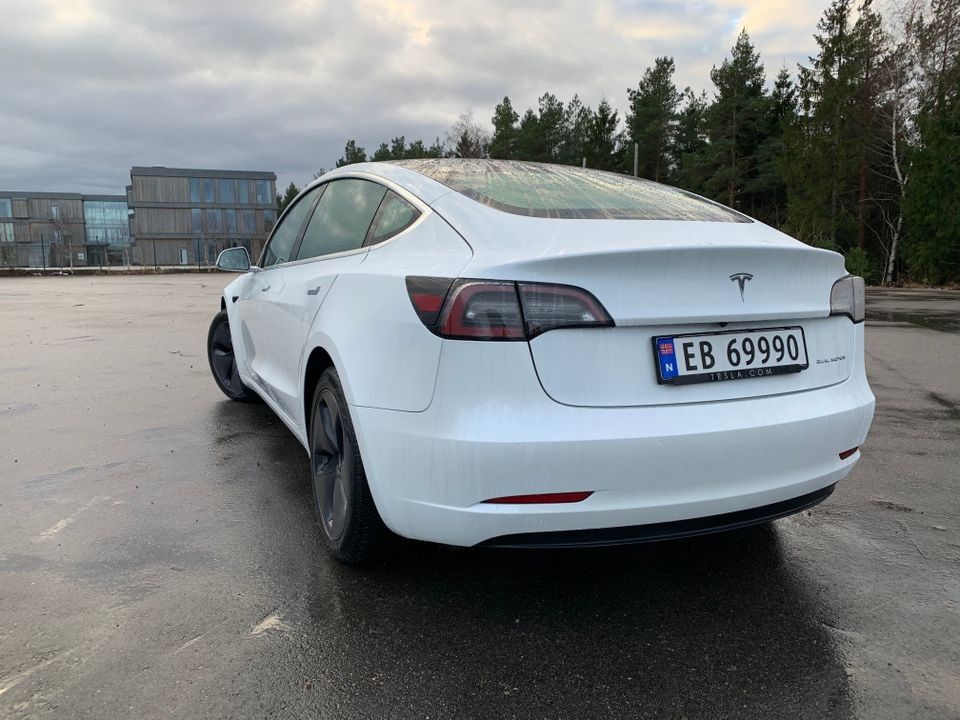 2020 Tesla Model 3