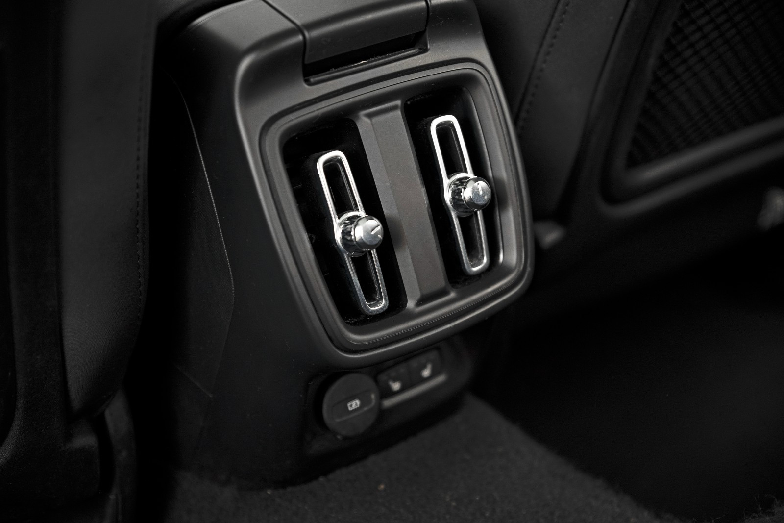 2021 Polestar 2