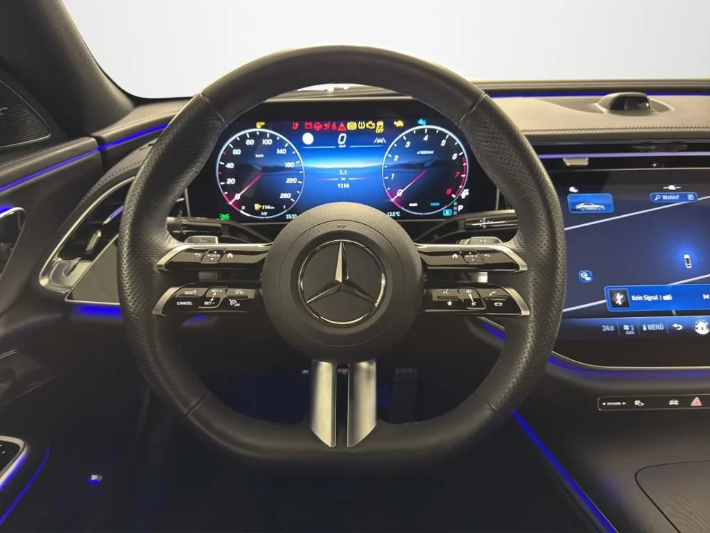 Mercedes-Benz E 200 AMG 2023