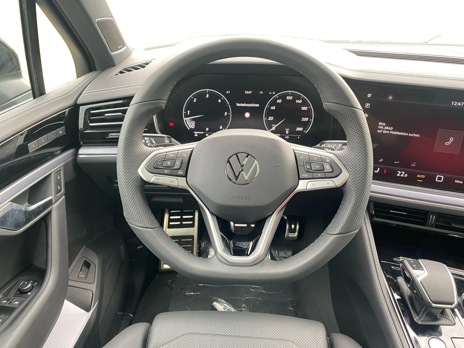 Volkswagen Touareg R-Line 3,0 TDI 2025