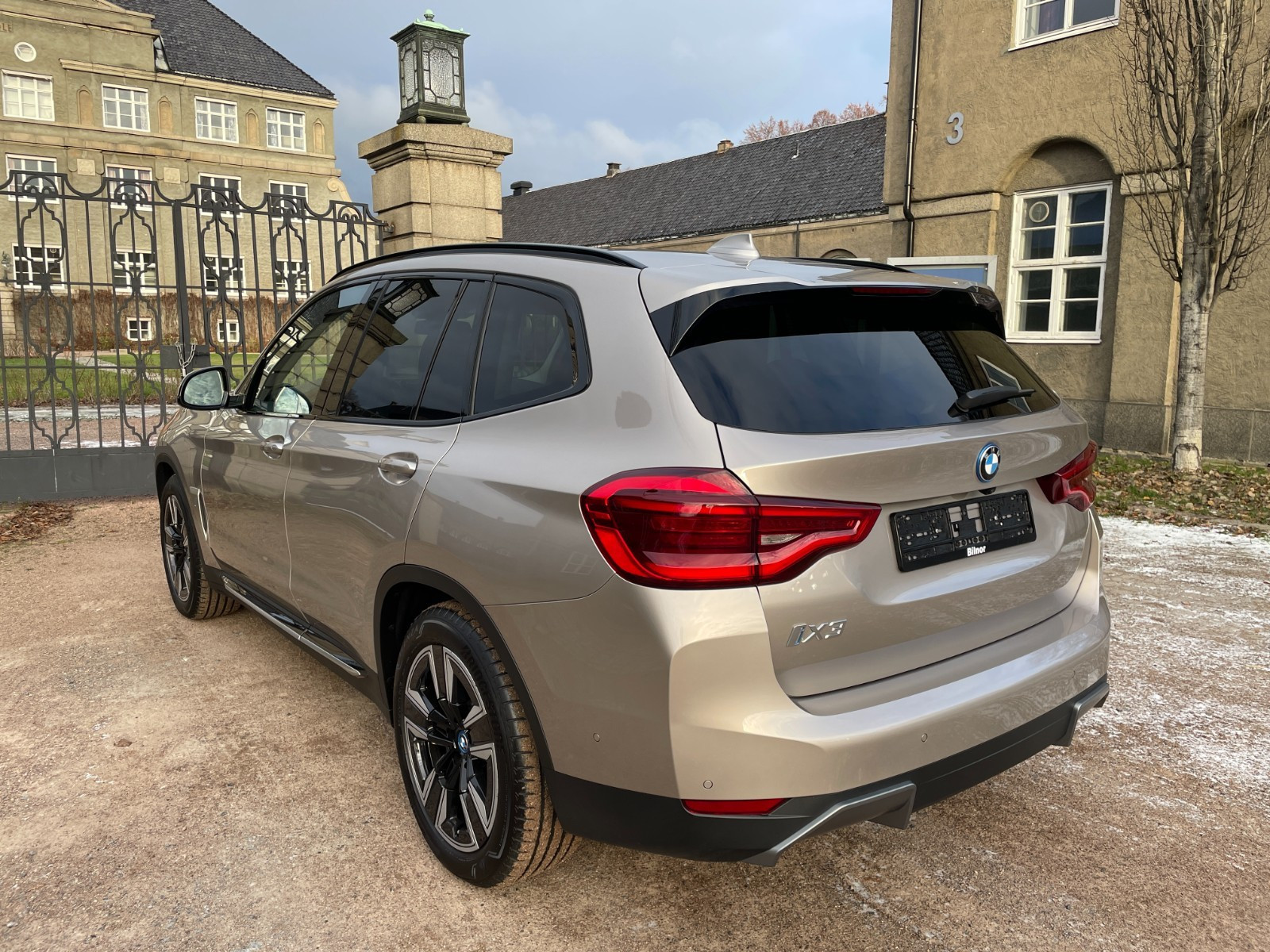 2021 BMW iX3