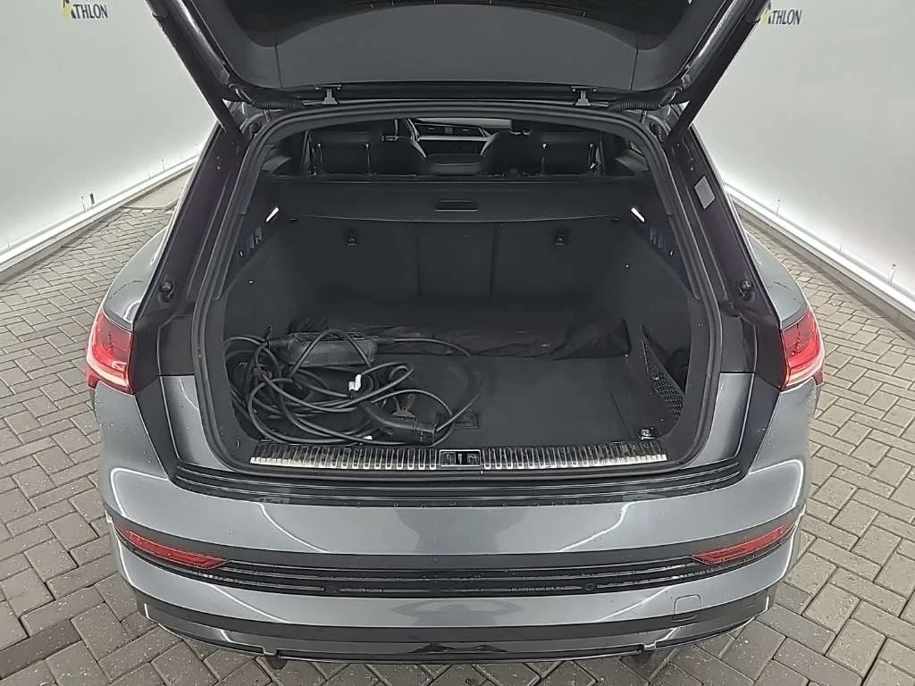 Audi E-Tron 50 Launch Edition - Quattro - Electric - Automatic - 313 hp - 61.920 km