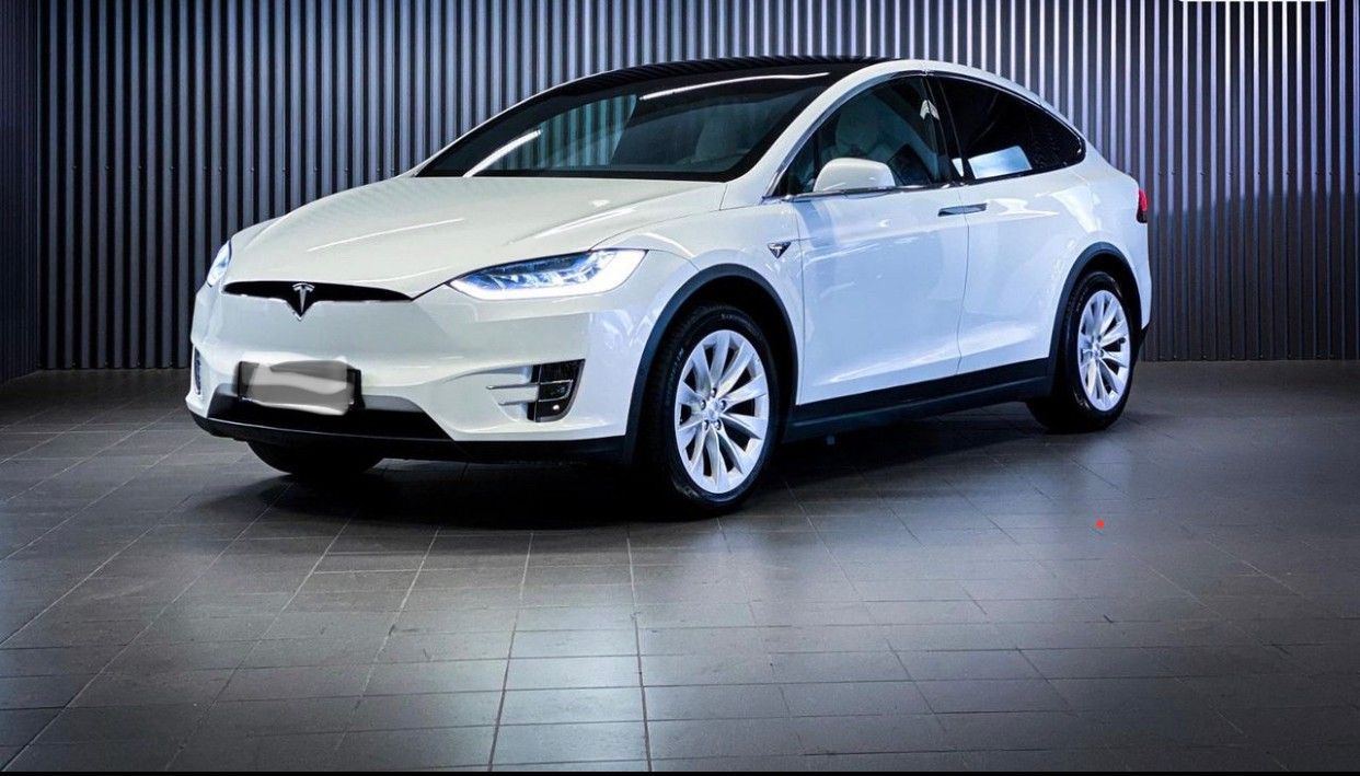 2020 Tesla Model X