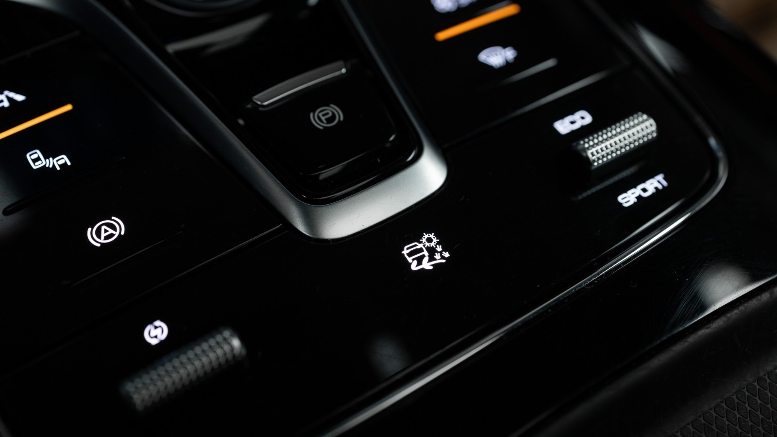 2021 BYD Tang