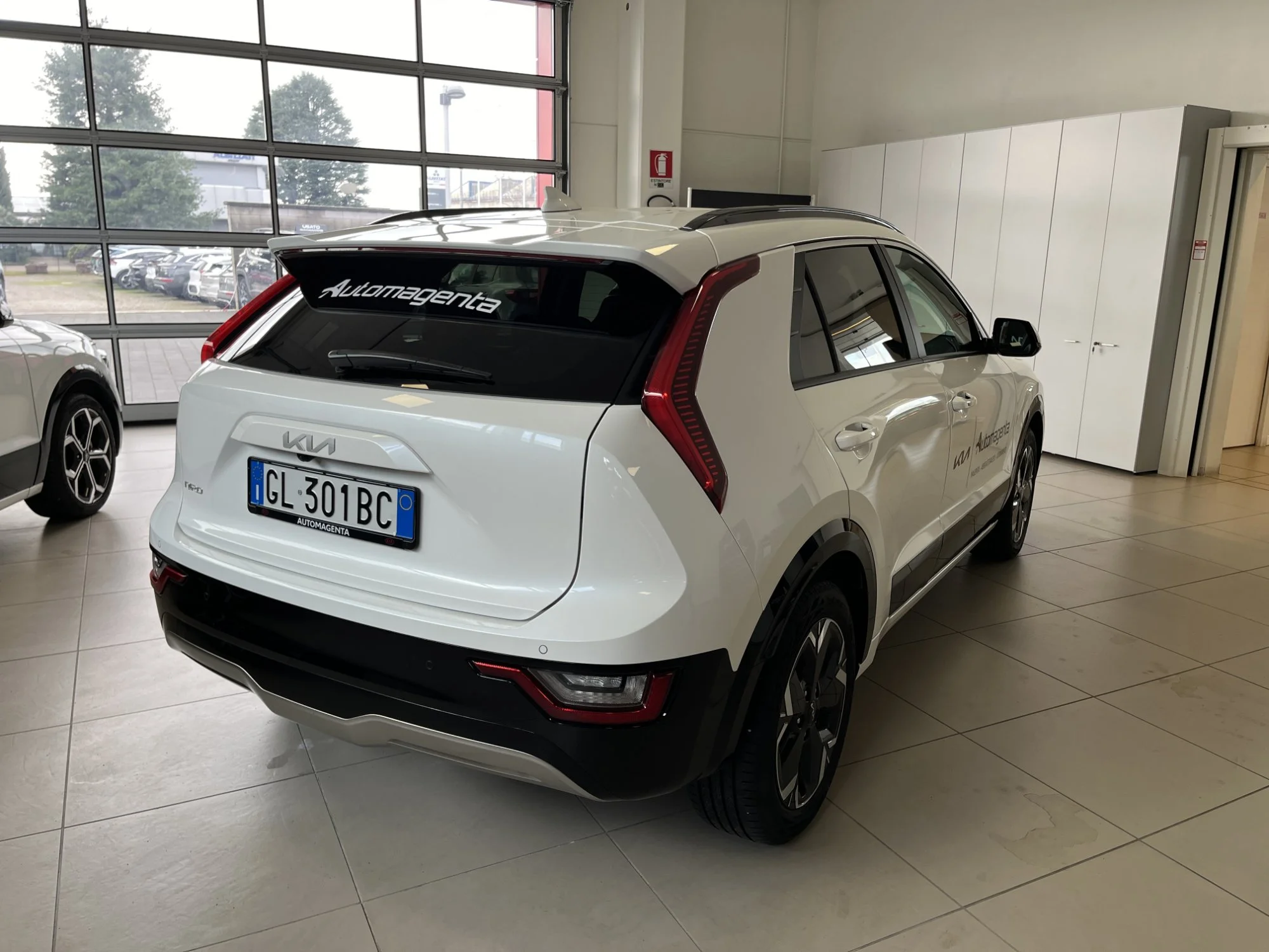 Kia Niro - Электрический - Автоматическое - 68 hp - 10.752 km