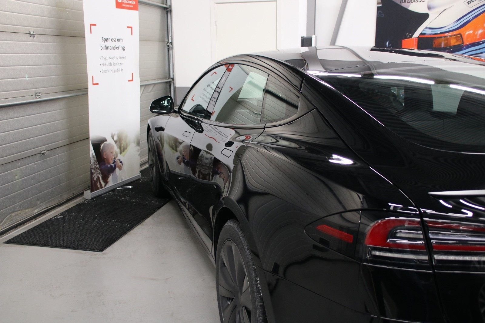 2022 Tesla Model S PLAID