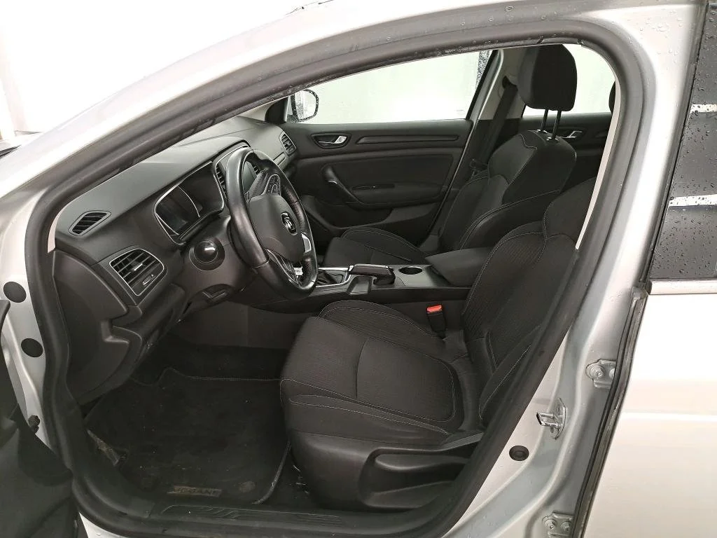 Renault Megane Grandtour 1.5 DCI Business - Дизельное топливо - Автоматическое - 110 hp - 136.097 km
