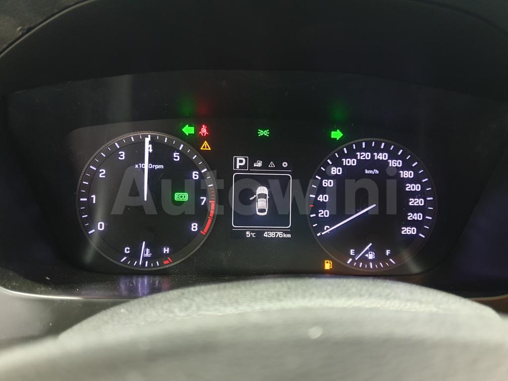 Hyundai LF Sonata 2017