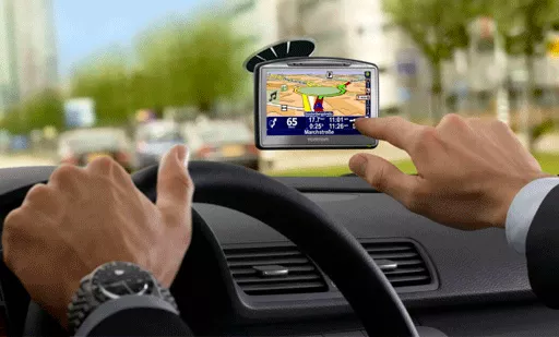 Как подобрать автомобильный GPS-навигатор?