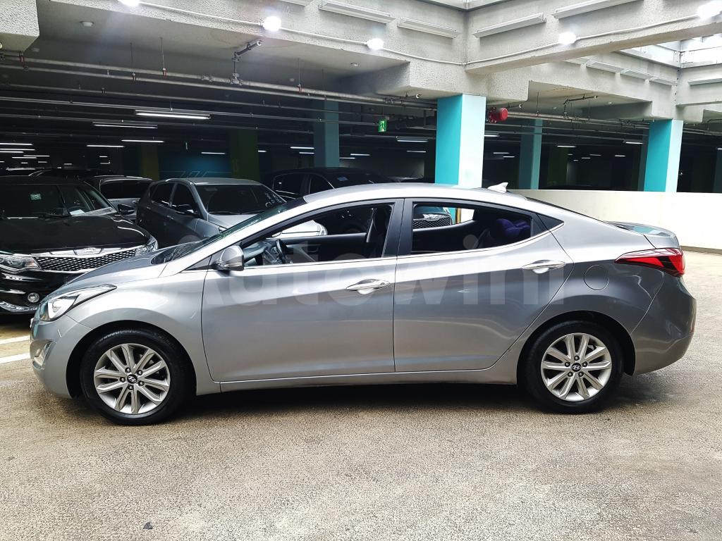 Hyundai Avante 2014