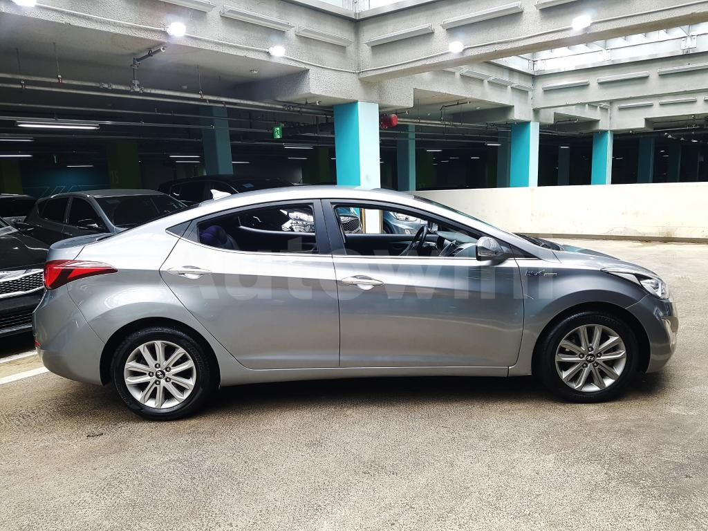 Hyundai Avante 2014