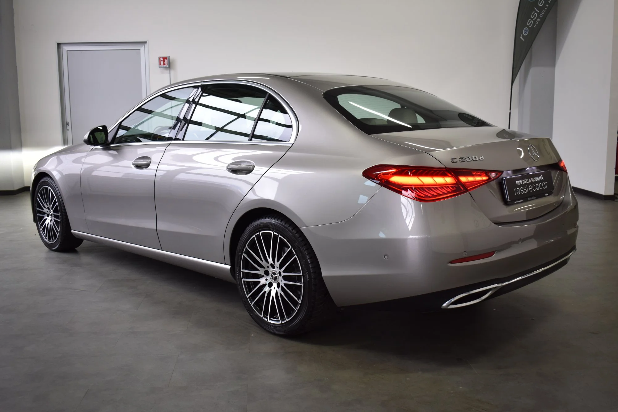 Mercedes-Benz C 200d Sport - Hybrid - Automatic - 163 hp - 35.615 km