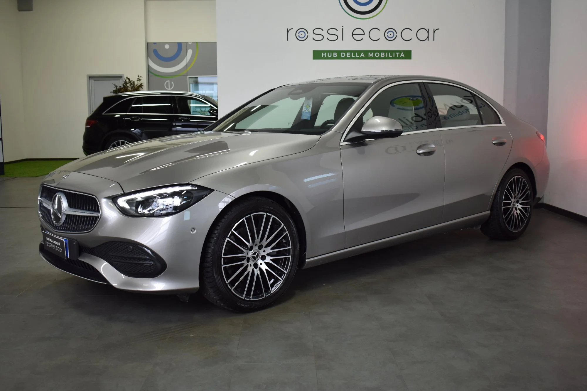 Mercedes-Benz C 200d Sport - Hybrid - Automatic - 163 hp - 35.615 km