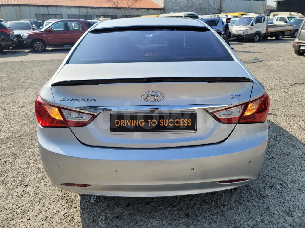 Hyundai YF Sonata 2014
