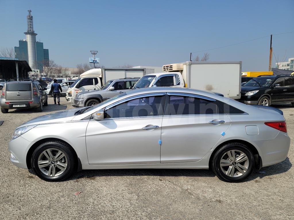 Hyundai YF Sonata 2014