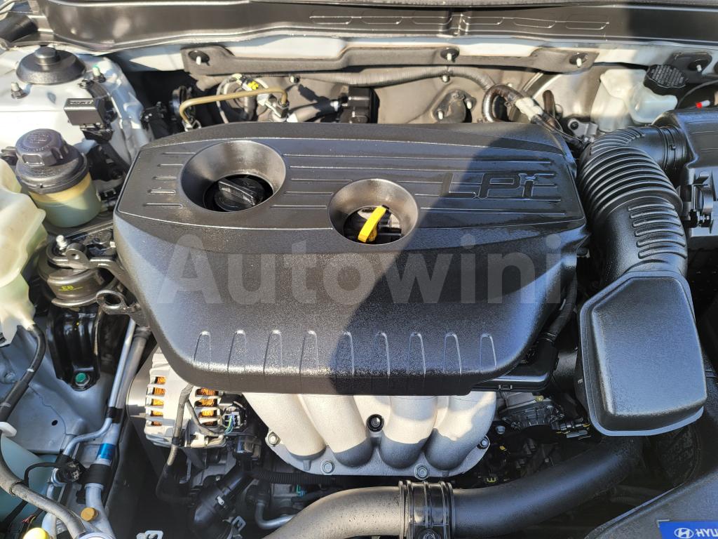 Hyundai YF Sonata 2013