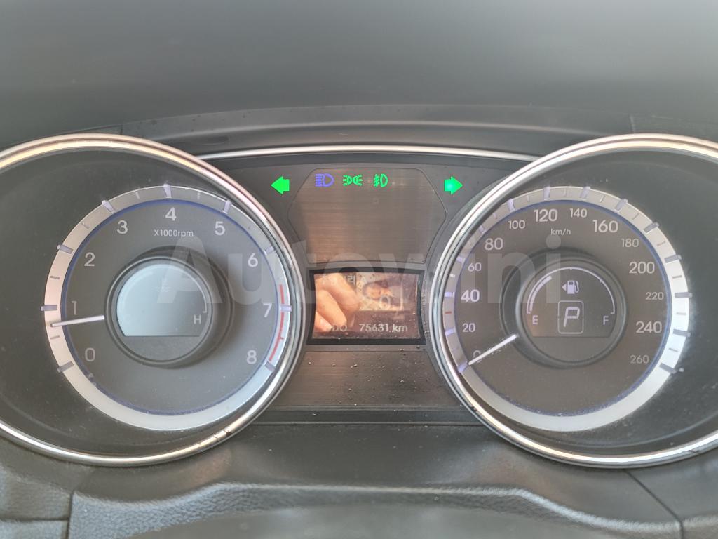 Hyundai YF Sonata 2013