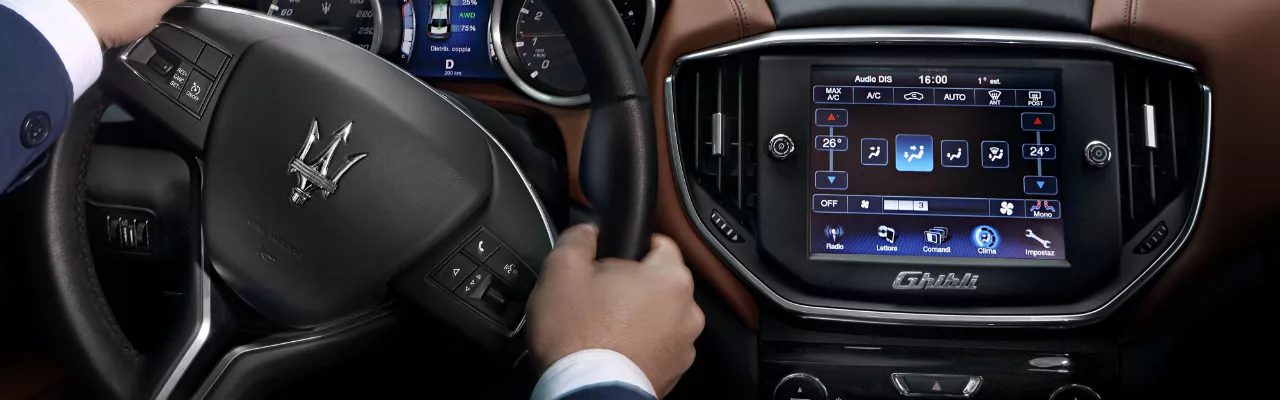 Мультимедийный видеоинтерфейс VI700S-MSRT Мультимедийный видеоинтерфейс VI700S-MSRT