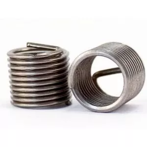 Набор резьбовых пружин FORCE M12*1.5*1.5D 10шт (910U37) Набор резьбовых пружин FORCE M12*1.5*1.5D 10шт (910U37)