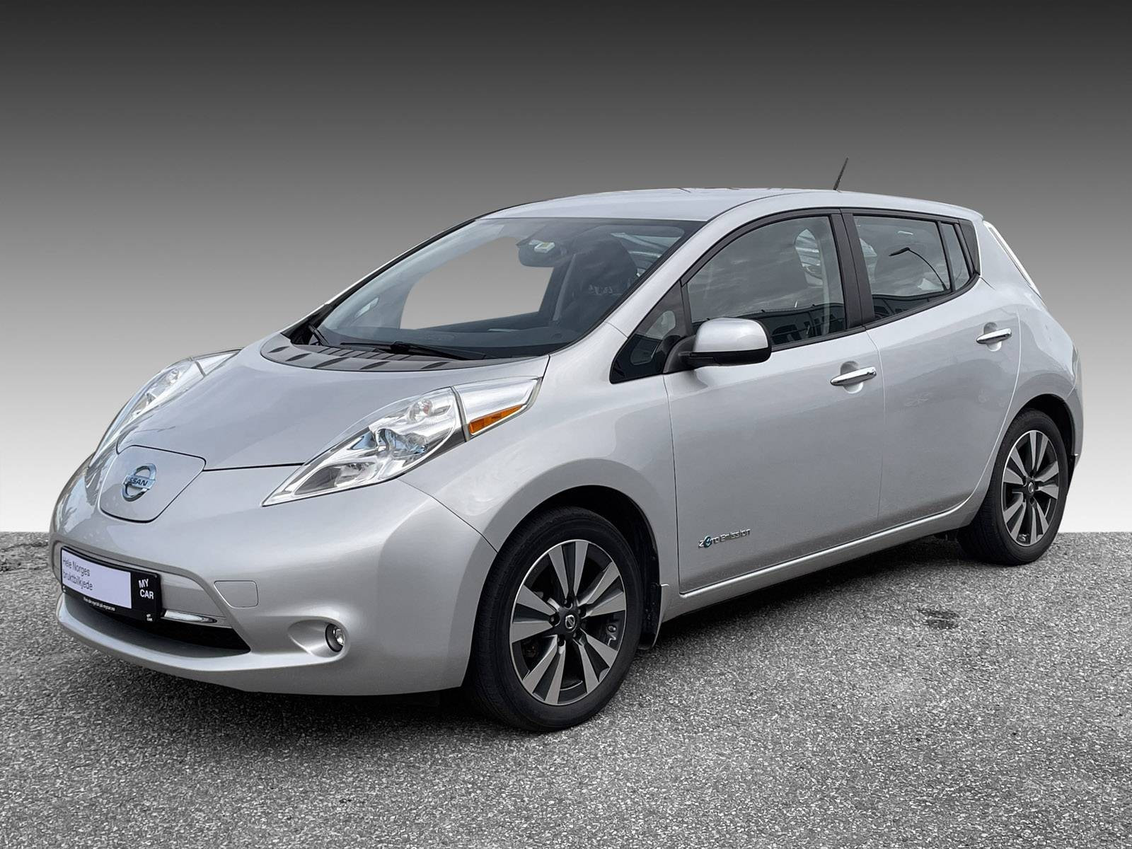 Nissan Leaf SV 2017