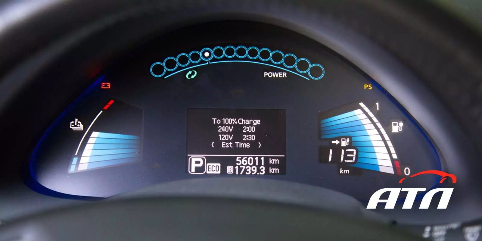 Nissan Leaf: значки на приборной панели