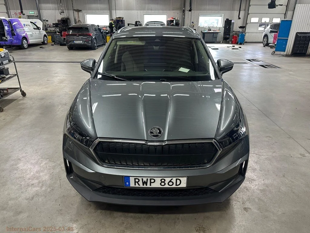 Skoda Enyaq 80 - Electric - Automatic - 204 hp - 31.100 km