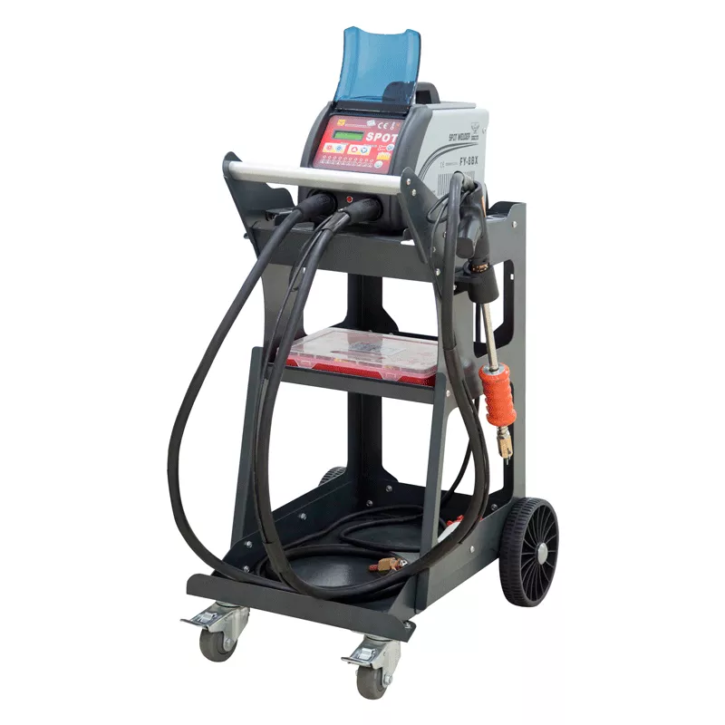 Споттер инверторный GI KRAFT 220V, 1200A (GI12116) Споттер инверторный GI KRAFT 220V, 1200A (GI12116)