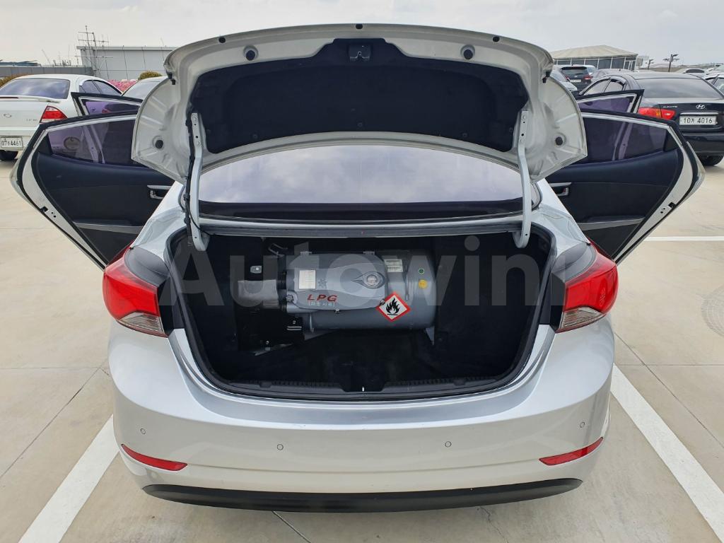 Hyundai Avante 2016