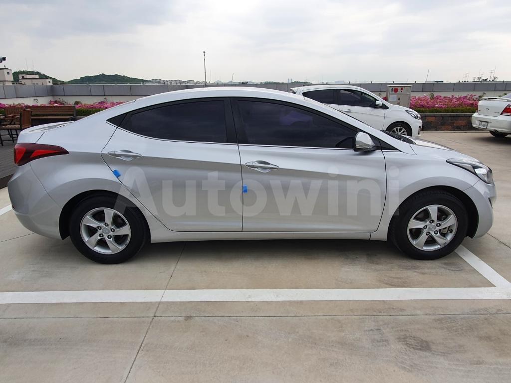 Hyundai Avante 2016
