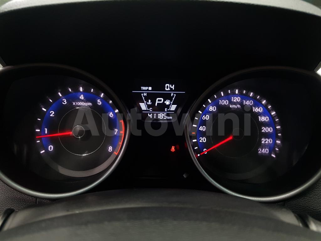 Hyundai Avante 2015