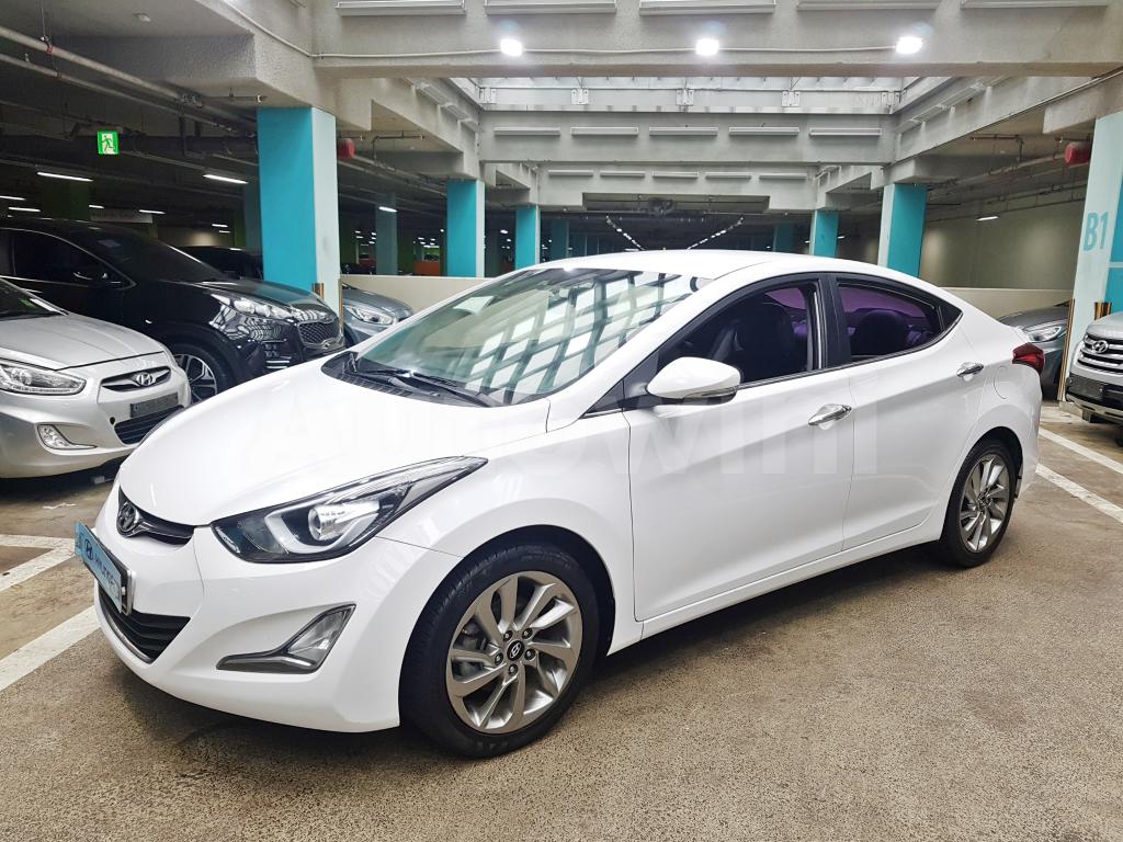 Hyundai Avante 2015