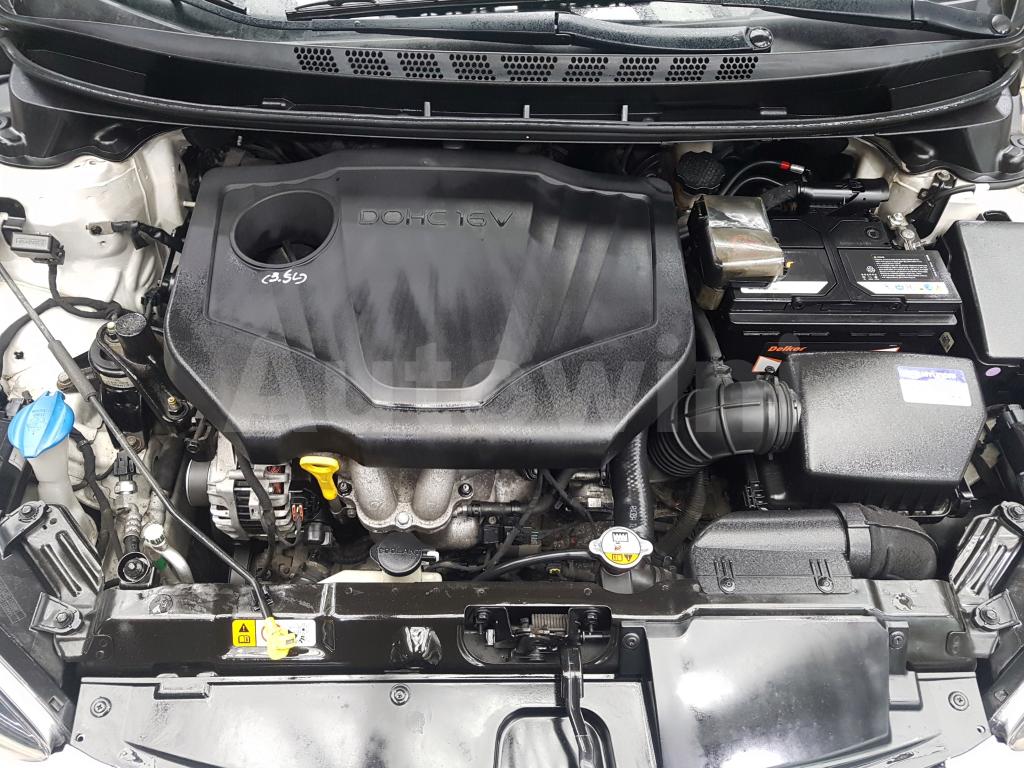 Hyundai Avante 2015