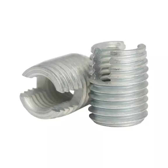 Резьбовая втулка WURTH Slfcut M12 (0660301120) Резьбовая втулка WURTH Slfcut M12 (0660301120)