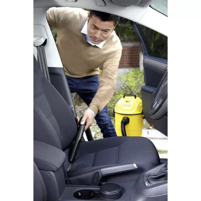 Хозяйственный пылесос для влажной и сухой уборки KARCHER WD1 Car (1.098-307.0)