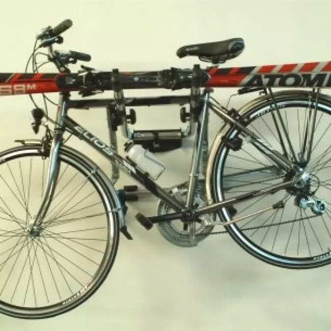 Кріплення велосипеда за раму на стіну Peruzzo 663 Bike Rack (PZ 663)