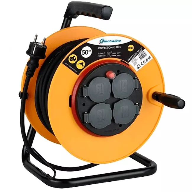 Удлинитель на катушке Electraline 50 м. 3х 2,5 (49039) Удлинитель на катушке Electraline 50 м. 3х 2,5 (49039)