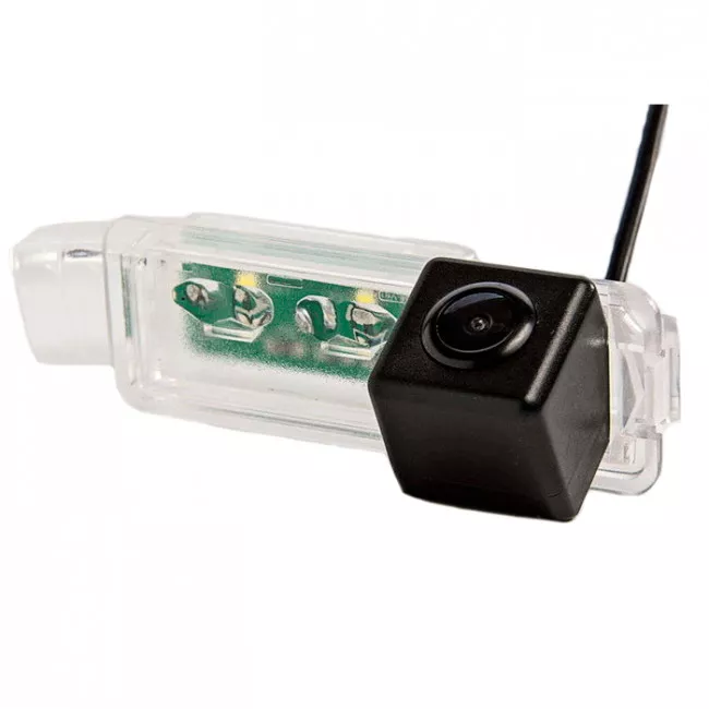 Камера заднего вида Fighter CS-HCCD+FM-102 (VW/Skoda/Seat)(36083832)