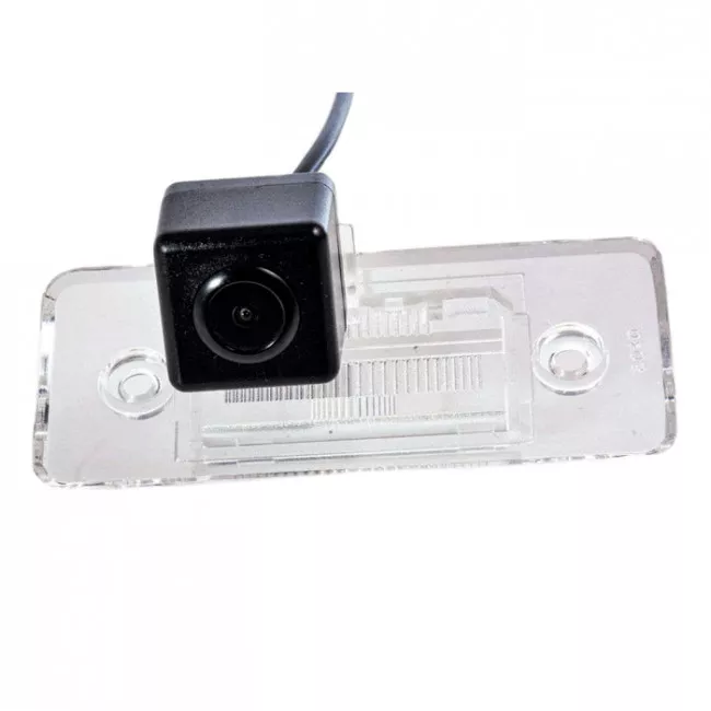 Камера заднего вида Fighter CS-HCCD+FM-16 (VW/Skoda/Seat)(36083528) Камера заднего вида Fighter CS-HCCD+FM-16 (VW/Skoda/Seat)(36083528)