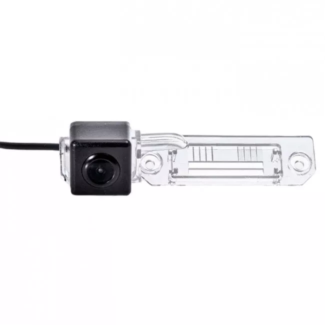 Камера заднього виду Fighter CS-HCCD+FM-18 (VW/Skoda/Seat)(36083526)