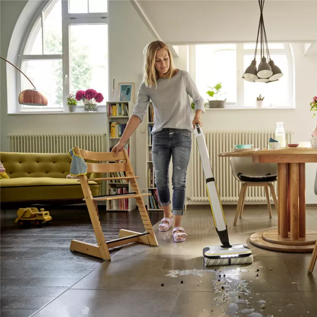 Пилосос ручний Karcher FC 7 Cordless Premium White (1.055-760.0)