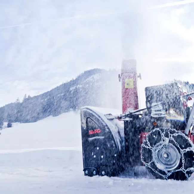 Снегоуборщик бензиновый AL-KO SnowLine 620 E II (112935)