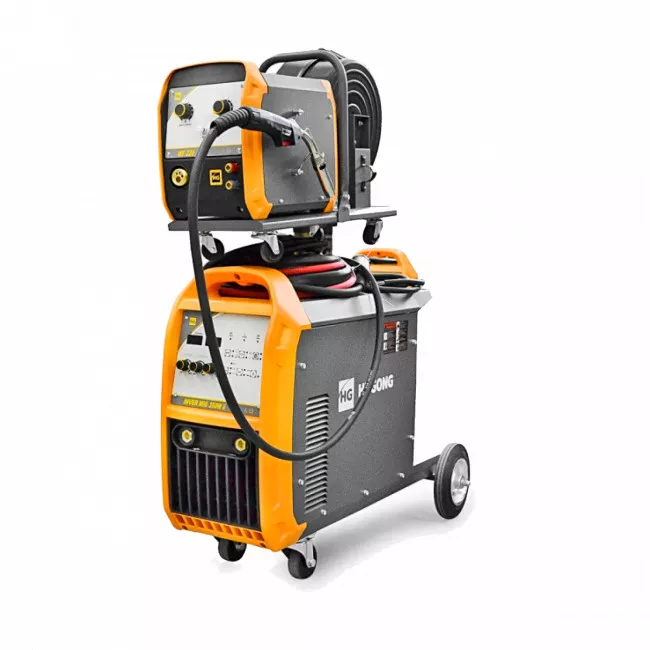Сварочный инвертор Hugong InverMig 350 полуавтомат (750050350) Сварочный инвертор Hugong InverMig 350 полуавтомат (750050350)