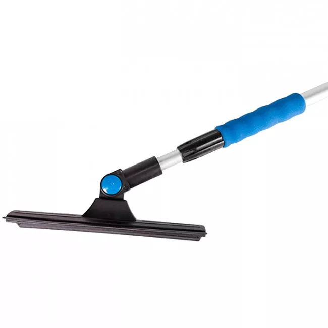 Щетка автомобильная MASTER TOOL телескопическая со скребком и водосгоном (84-0005)