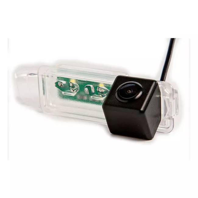 Камера заднього виду Fighter CS-CCD+FM-102 (VW/Skoda/Seat)(36073832)